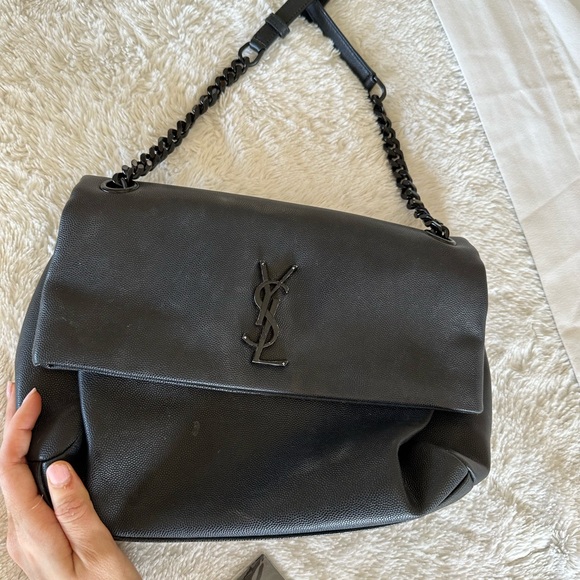 Ysl crossbody - Picture 3 of 8